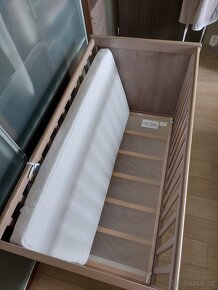 Postylka+přebalovací pult/komoda Ikea Sundvik - 5