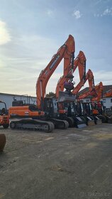 Pásové rypadlo DOOSAN DX300LC a DX 255-7 NLC - 5