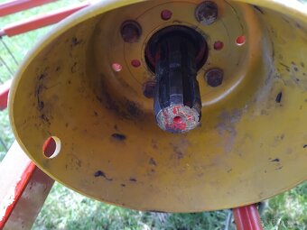 Shrnovač sena Pottinger 321 U - 5