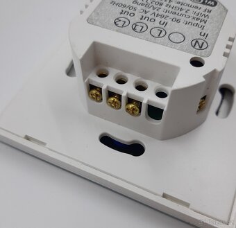 2x wifi dotykový vypínač světel Sonoff T4EU1C a T1EU2C - 5