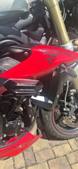 Triumph street triple 675 R (16 tis km) - 5