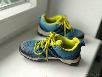 Prodám boty Adidas vel.30 (FR) dětské - 5