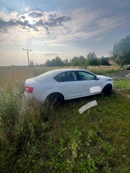 Škoda octavia 1.6 TDI 85Kw - 5