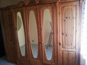 Šatní selská skříň 5-ti dvířko - 5