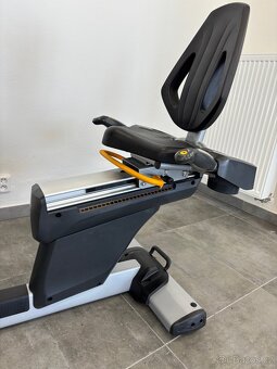 Matrix R7xi profi kolo s pěrkou zad - 5