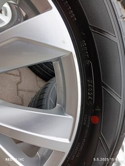 ŠKODA KAROQ, kola 18", nová letní - 5