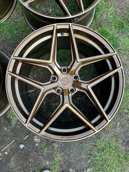Prémiová alu kola Concaver CVR 2 R22 5x130 - 5