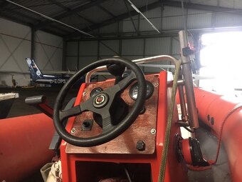 Nafukovací člun NARWAHL s 50 hp Yamaha 4 stroke - 5