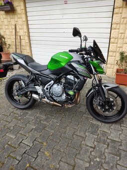 Kawasaki Z650 - 5