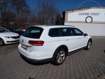 Volkswagen Passat 2,0 TDI 140kW 4MOTION DSG Alltrack - 5