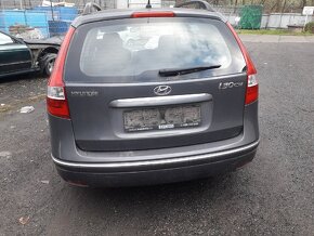 Hyundai i30 combi 1.6 16v G4FC-náhradni díly - 5