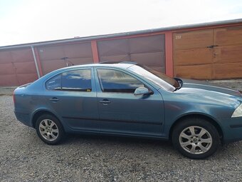 Prodám Škoda Octavia 2 sedan Rok výroby 06 2.0.110kw STK pl - 5