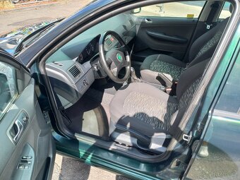 Prodám Škoda Fabia kombi 1.4, 16v 55Kw,R.V.2004, STK Nová,Na - 5