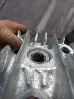 ČZ 175 předválečná - hlava - 5