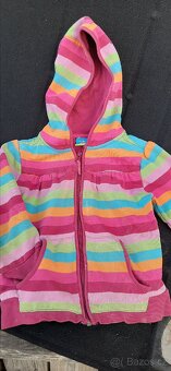 Oblečení na děti ve věku 4 až 6 let HK - 5