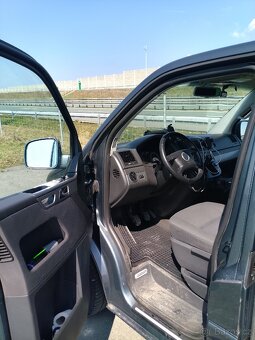 VW Multivan T5 2.5 TDI 96kW - 5