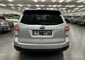 Subaru Forester Comfort 2.0 2018 skladem v Pra 110 kw - 5