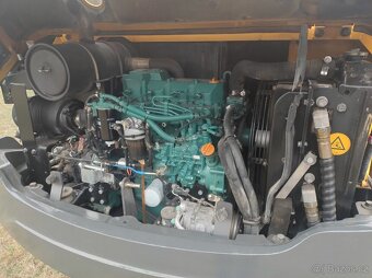 Volvo ec55 - 5