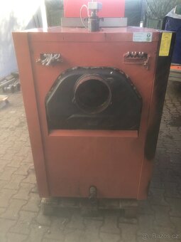Prodám kotel na olej 124 Kw - 5