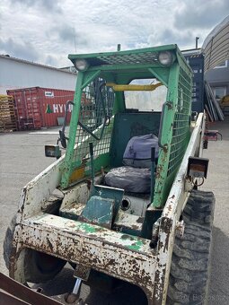 Kolový smykový nakladač Bobcat 741, nefunkční hydraulika - 5