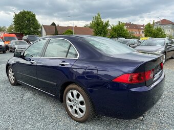 Honda Accord 2.4i -VTEC MANUÁL - 5