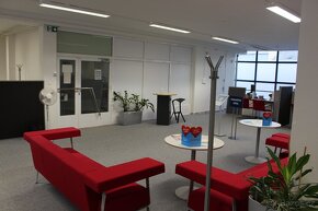 PRONÁJEM OBCHODNÍCH PROSTOR V CENTRU PROSTĚJOVA - 722771111 - 5