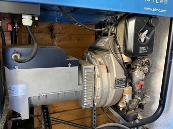 Dieselový nouzový generátor SDMO typ DX 10015TE - 5