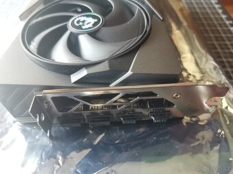MSI GeForce RTX 5070 Ti 16G GAMING TRIO OC - 5