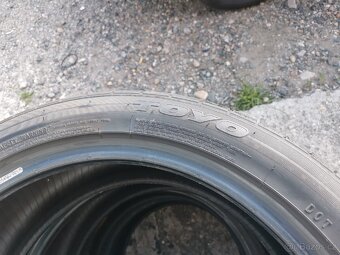 Pneu 215 /45 / R18 - 5