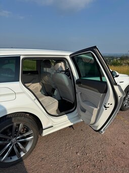 Volkswagen Passat R-Line 2.0 TDI 110Kw DSG CZ DPH 2020 - 5