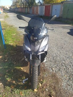 Aprilia SR 125 GT - 5