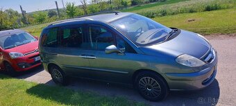 Prodám Citroen C8 2.2 HDI (94KW) - 5