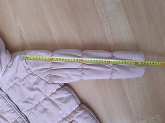 Bunda vel. 122 - 5