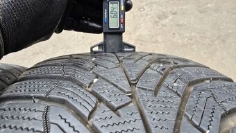 Zimní pneu 235/55/17 Kumho - 5