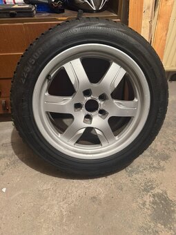 Alu kola 5x112 R17, zánovní celoroční pneu - 5