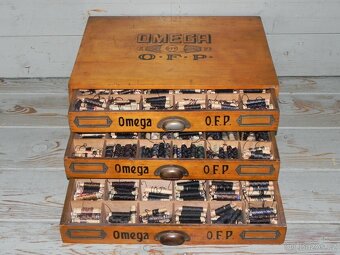 Stará šuplíková skříňka na nitě OMEGA O.F.P - 5