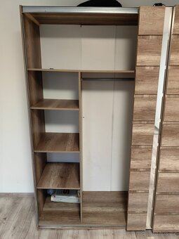 Prodám skříň se zrcadlem Miro baumax - 5