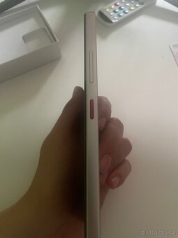 Prodám T Phone 2 – používaný, plně funkční - 5