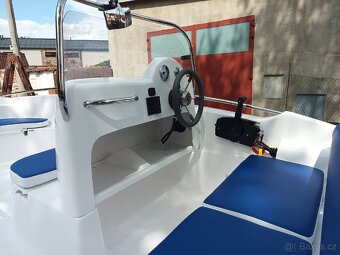 Motorový člun - 5