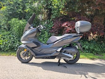 Honda pcx 125 rok 2022 - 5
