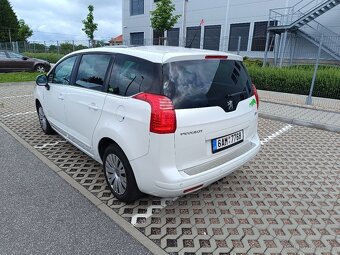 Peugeot 5008 2,0HDI 7míst TOP stav - 5