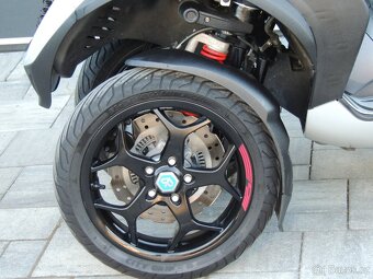 PIAGGIO MP3 500 HPE 2021 ABS ASR ZPÁTEČKA ,,B" řidičák - 5
