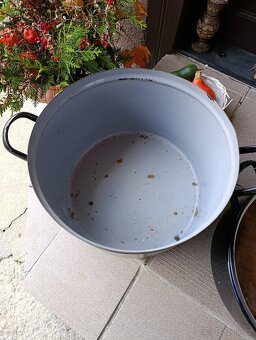 Smaltované hrnce - 5