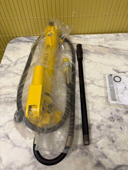 Hydraulická ruční pumpa (337) - 5