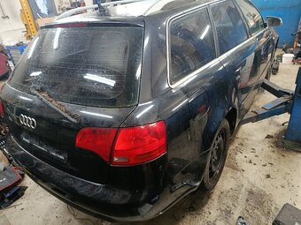 Audi A4 S-Line combi - 5