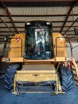 New Holland TX66 - 5
