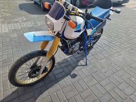 Suzuki DR 600 - 5