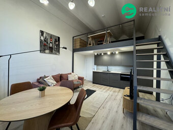 Stylový loft 2+kk po designové rekonstrukci na... - 5
