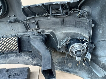 přední nárazník BMW e60 / e61 Mpaket - nastrojený - 5