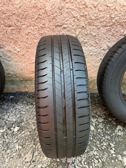 Prodám gumy 195/65/15 Michelin - 5